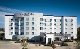 Courtyard By Marriott Hammond